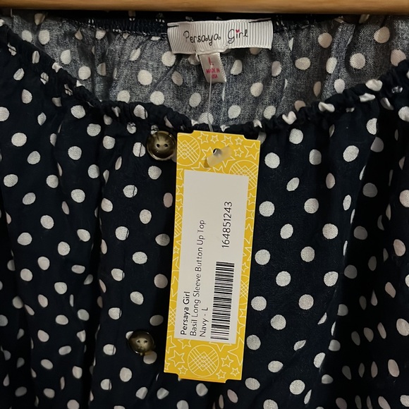 Girls- size L long sleeve button up top - Picture 2 of 2